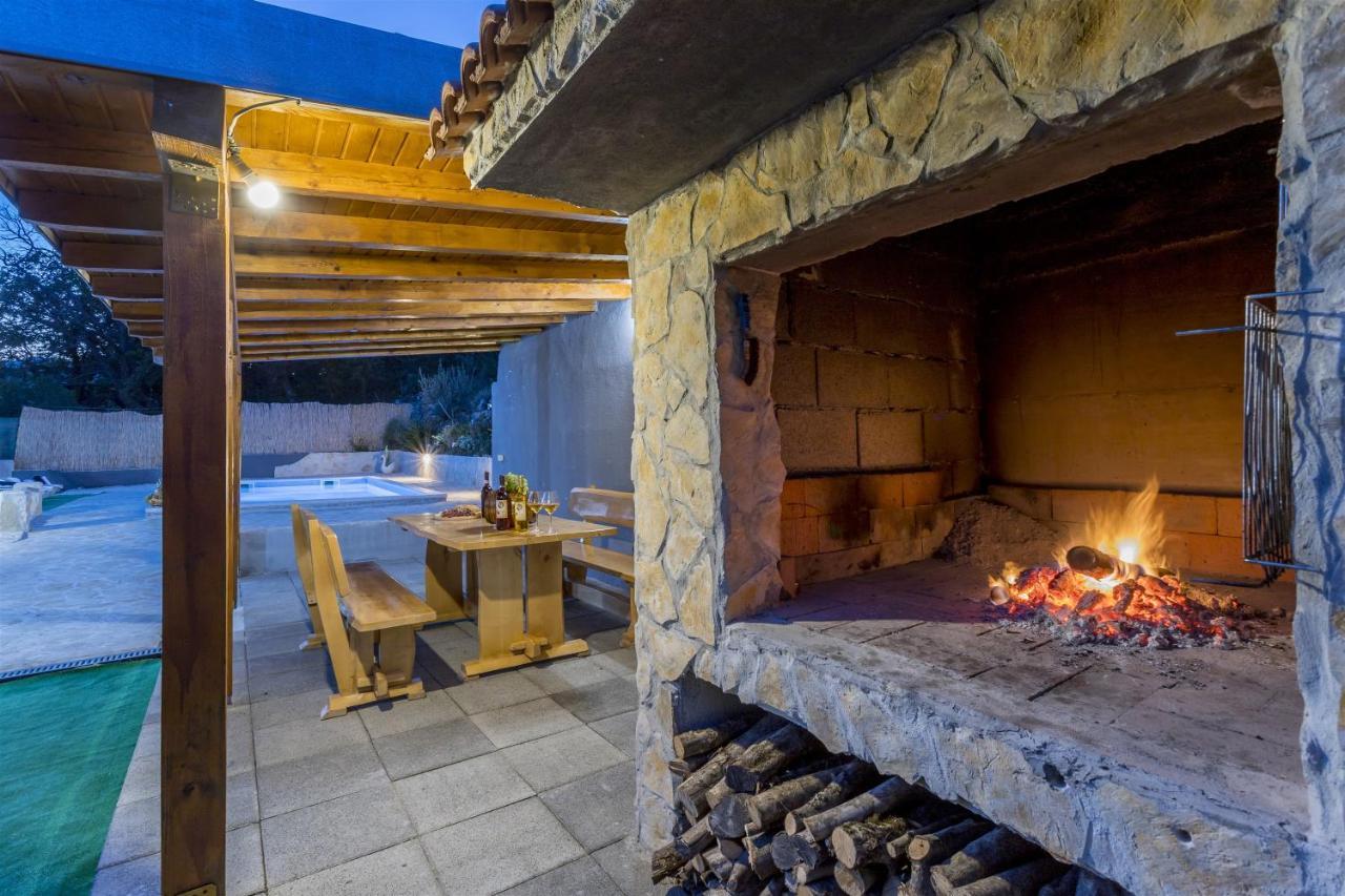 Holiday Home Dijamant Kucice Экстерьер фото
