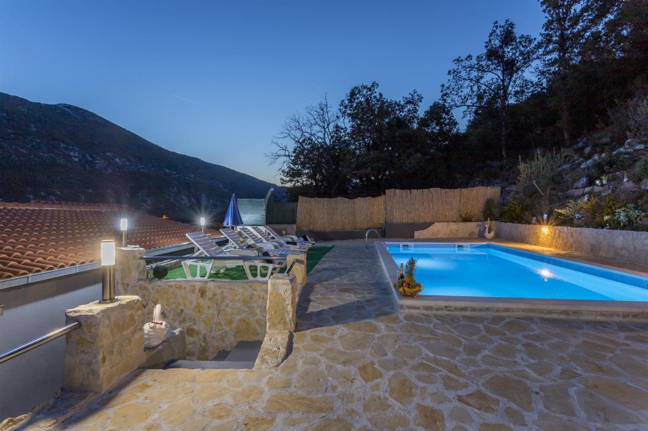 Holiday Home Dijamant Kucice Экстерьер фото